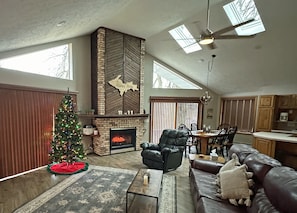 We put out a Xmas tree over the holiday season for our guests this year.