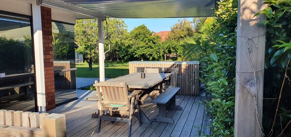 Outdoor dining