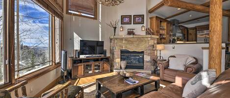 Mountain Village Vacation Rental | 4BR | 4.5BA | Steps Required