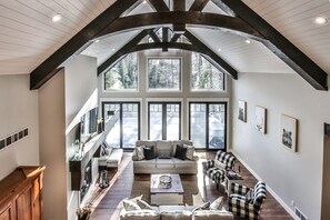 Magnificent living room with plenty of space to gather