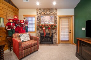 Seasonal Gas Fireplace, Balcony Access