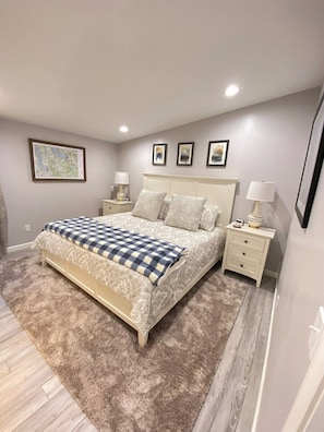 Master Bedroom- King Bed