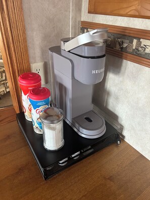 Kaffe och/eller kaffebryggare