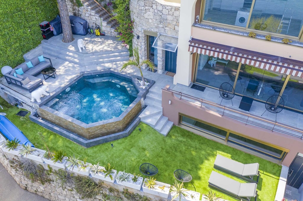 Picture of villa