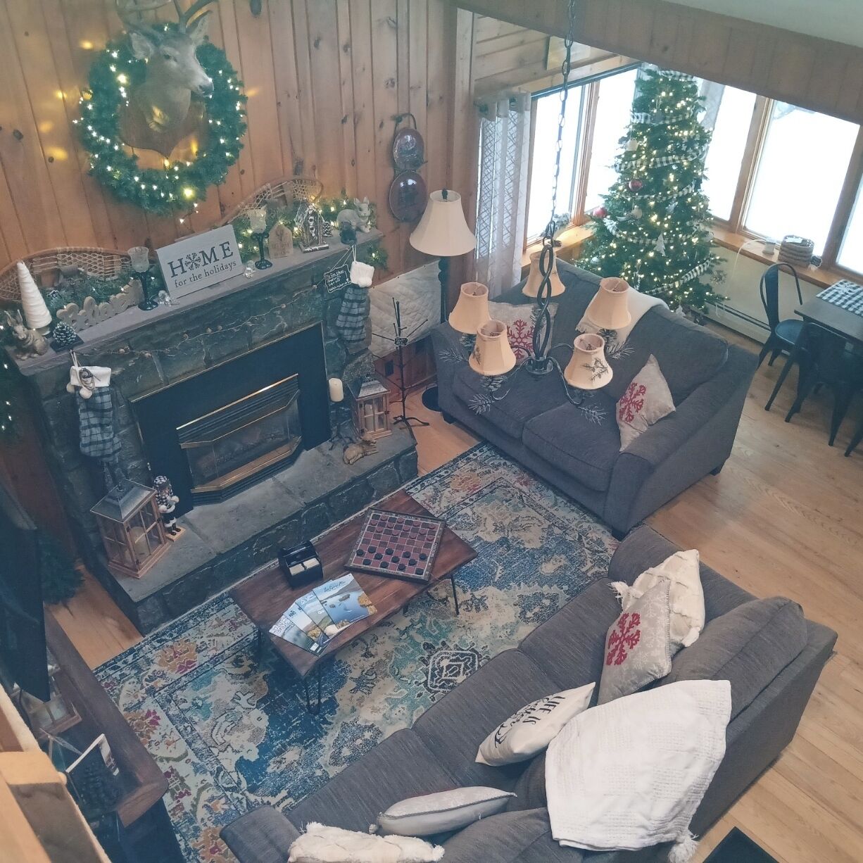 Main living room with gas fireplace