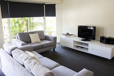 2 Bedroom Villa in Tropical Resort in Noosaville