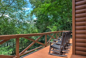 Deck w/ Seasonal Mountain Views