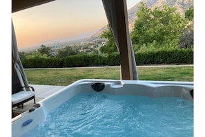 Bain à remous extérieur