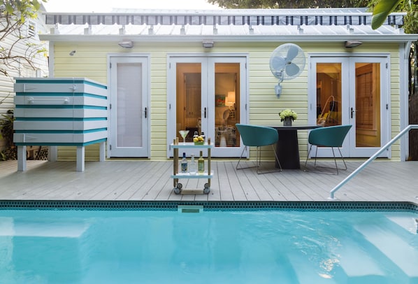 Private pool w/outdoor shower offering hot and cold running water.