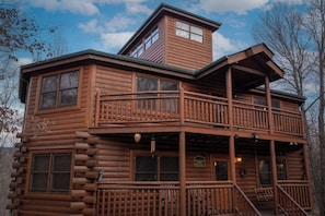 Lot of decking