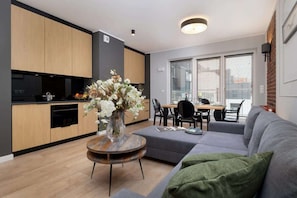 Stylish living room with coffe table.