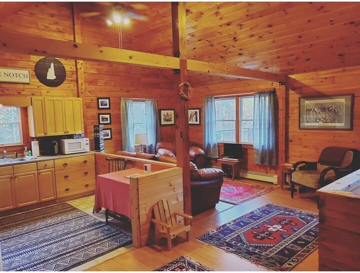 White Mountain Log Cabin