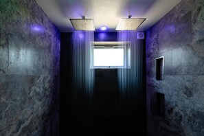 Downstairs bathroom 