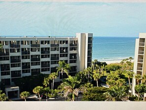 Condo Building over looking the gulf of Mexico
