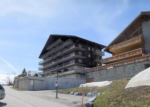 View to the Chalet "Le Miroi*