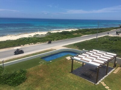 ISLA MUJERES MAYAKITA BEACH VIEW w/ ROOFTOP JACUZZI