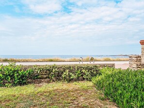 Wolke, Himmel, Pflanze, Wasser, Azurblau, Natürliche Landschaft, Grundstueck, Horizont, Wiese, Landschaft