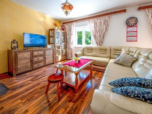 Furniture, Couch, Property, Blue, Cabinetry, Azure, Decoration, Table, Interior Design, Living Room
