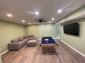 Spielezimmer