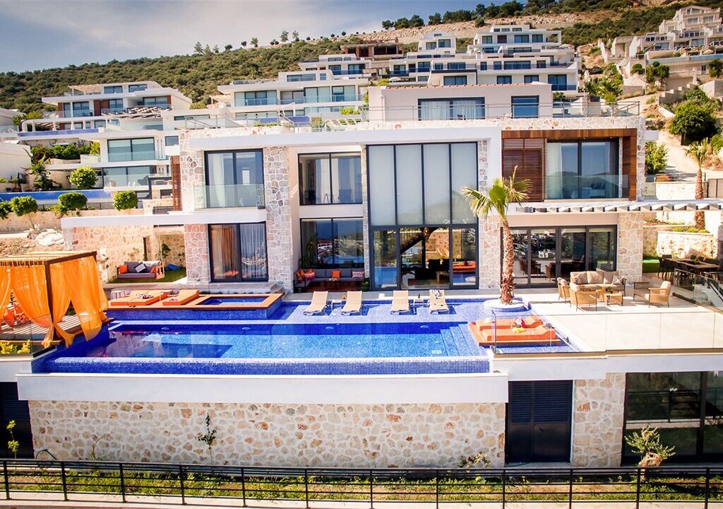 Picture of villa
