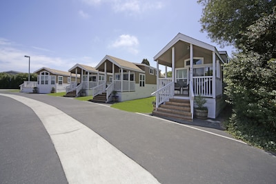 Cozy Vacation Cottage 400 at Pismo Sands RV Resort