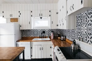 Kitchen includes everything you need for cooking.