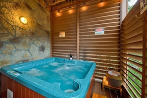 Private hot tub