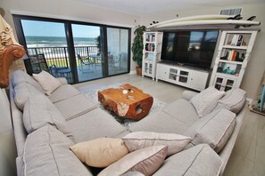 Gorgeous living room with great views
