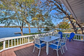 Cedar Creek Lakefront | Private Dock