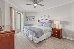 King in Main Bedroom