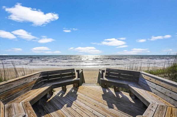 main level-beach deck-_dsc4544