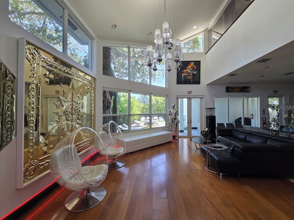 Hall