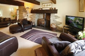 Farmhouse Sitting Room