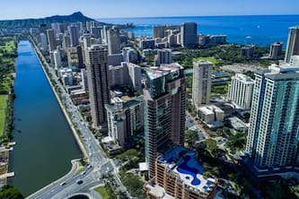 Stunning High Floor Waikiki Landmark with Mountain & Diamond Head Views!