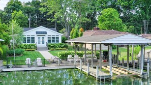 Space to dock your boat beside our dockhouse. You can fish right off the dock!