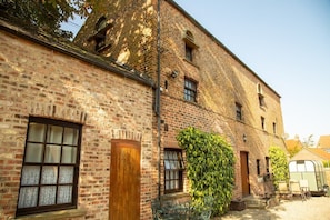 The Carriage House