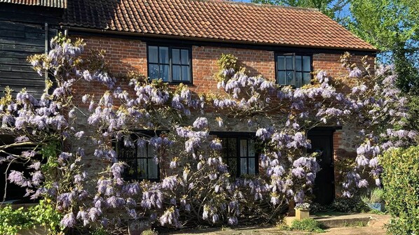 Granary Cottage