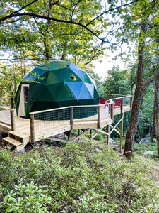 Rustic Luxury in the Woods -Your Private Escape in the Gunks 3