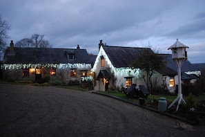 Cottages at Xmas