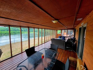 The Brown 4 bdrm screened porch (1)