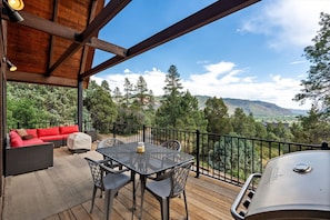 Balcony Deck w/Seating, Firepit, Gas Grill