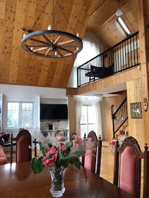 Family/Dinning room