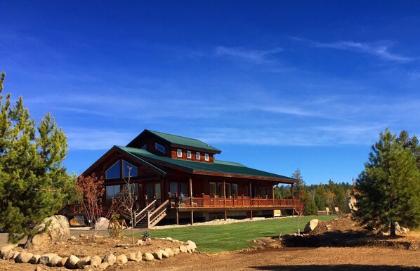 The Broken Ridge Ranch - 5 acres of Heaven on Earth.