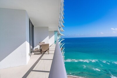 Hollywood Beach Condo
