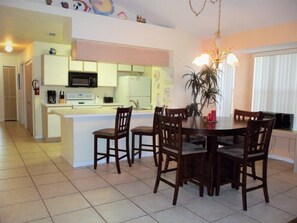 Kitchen dining room