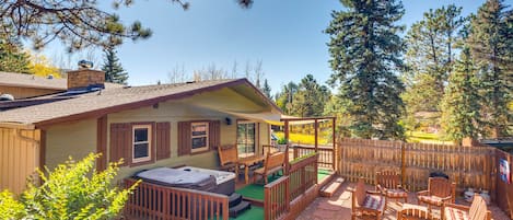 Woodland Park Vacation Rental | 4BR | 2BA | 2 Stories | 1,720 Sq Ft