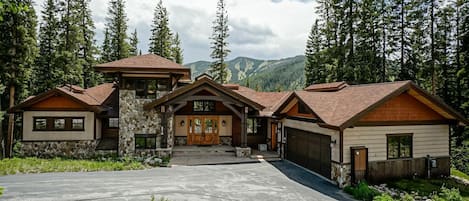 beautiful front exterior with ski views