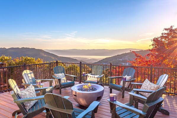 Large, upper Trex deck with amazing panoramic views all year long.