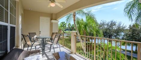 Private Balcony with Lakeview