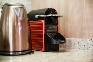 Kaffe och/eller kaffebryggare